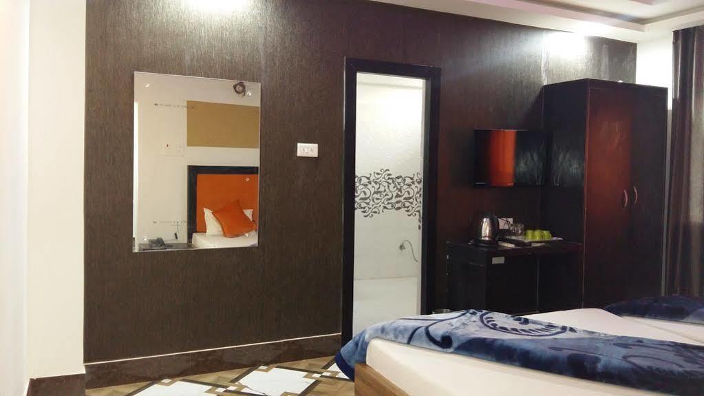Hotel Rajkamal Deoghar Eksteriør bilde